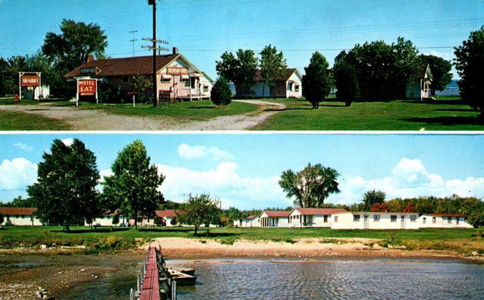 Friendship Lodge (Friendship House Resort) - Vintage Postcard